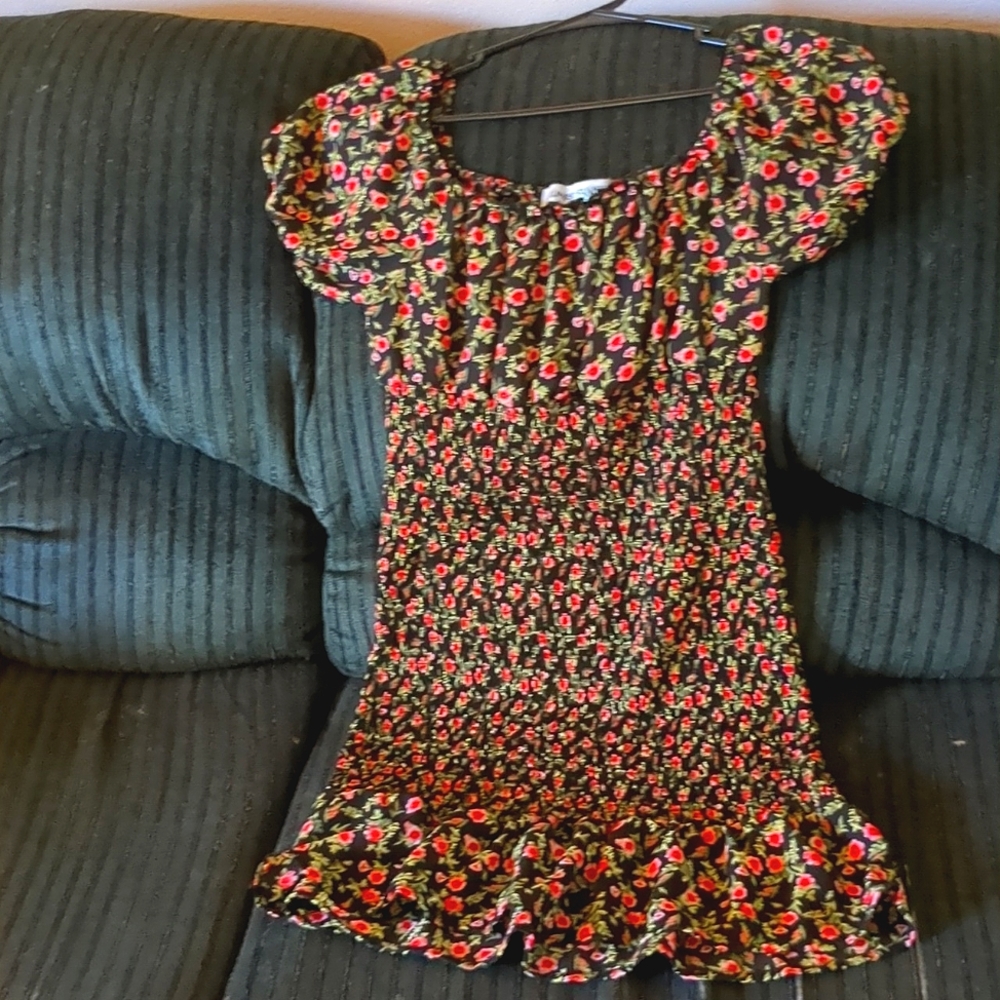 Cute "Almost Famous" summer dress.